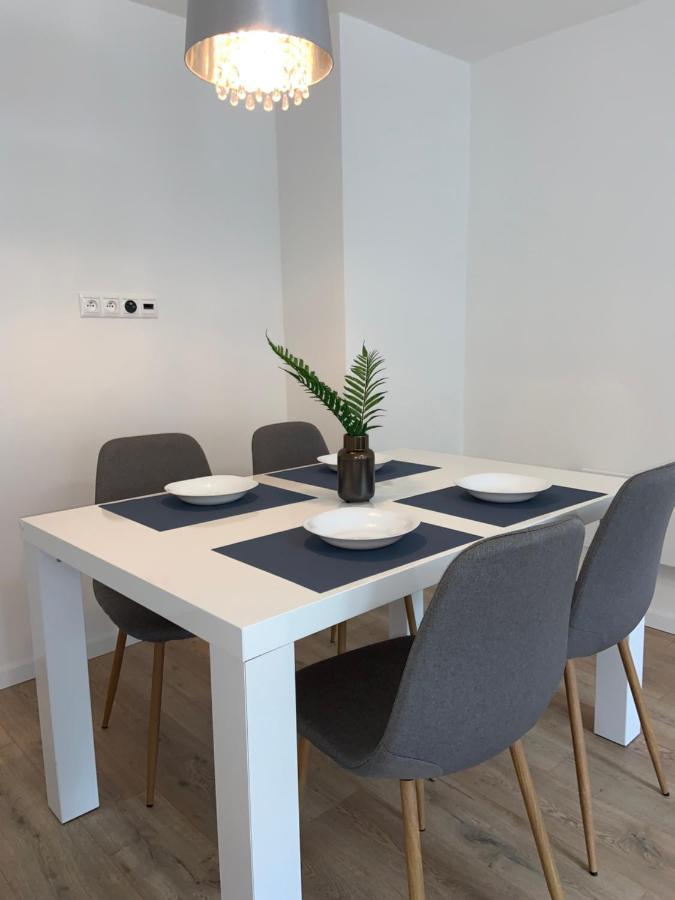 Amira Apartman Комарно Экстерьер фото